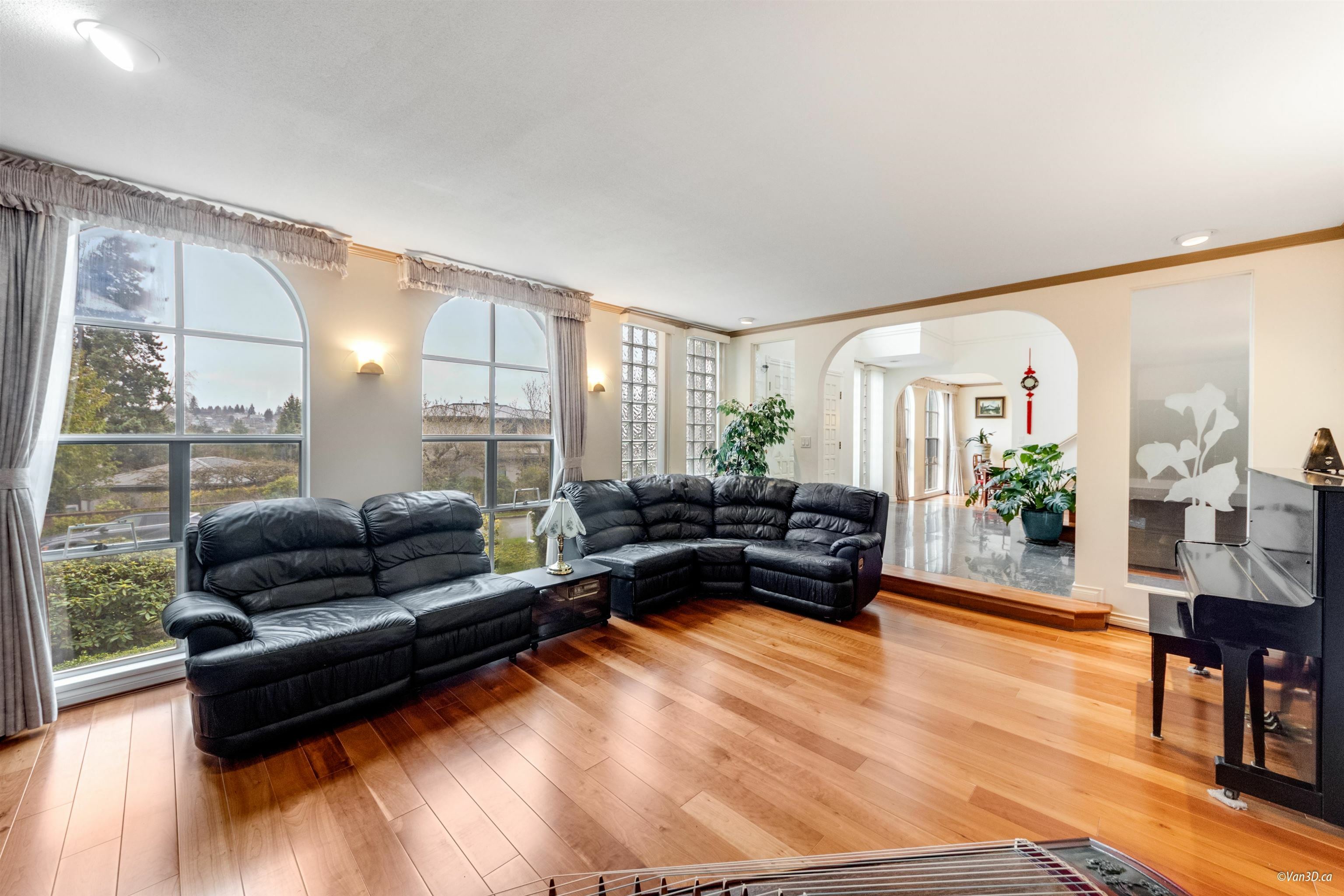 Property Photo: 4438 Magnolia Street BC V6J 4B5