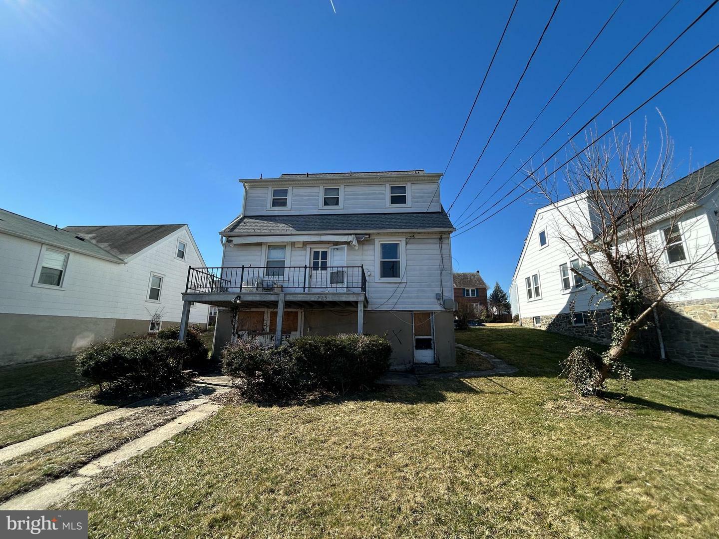 Property Photo: 1225 Leeds Terrace MD 21227
