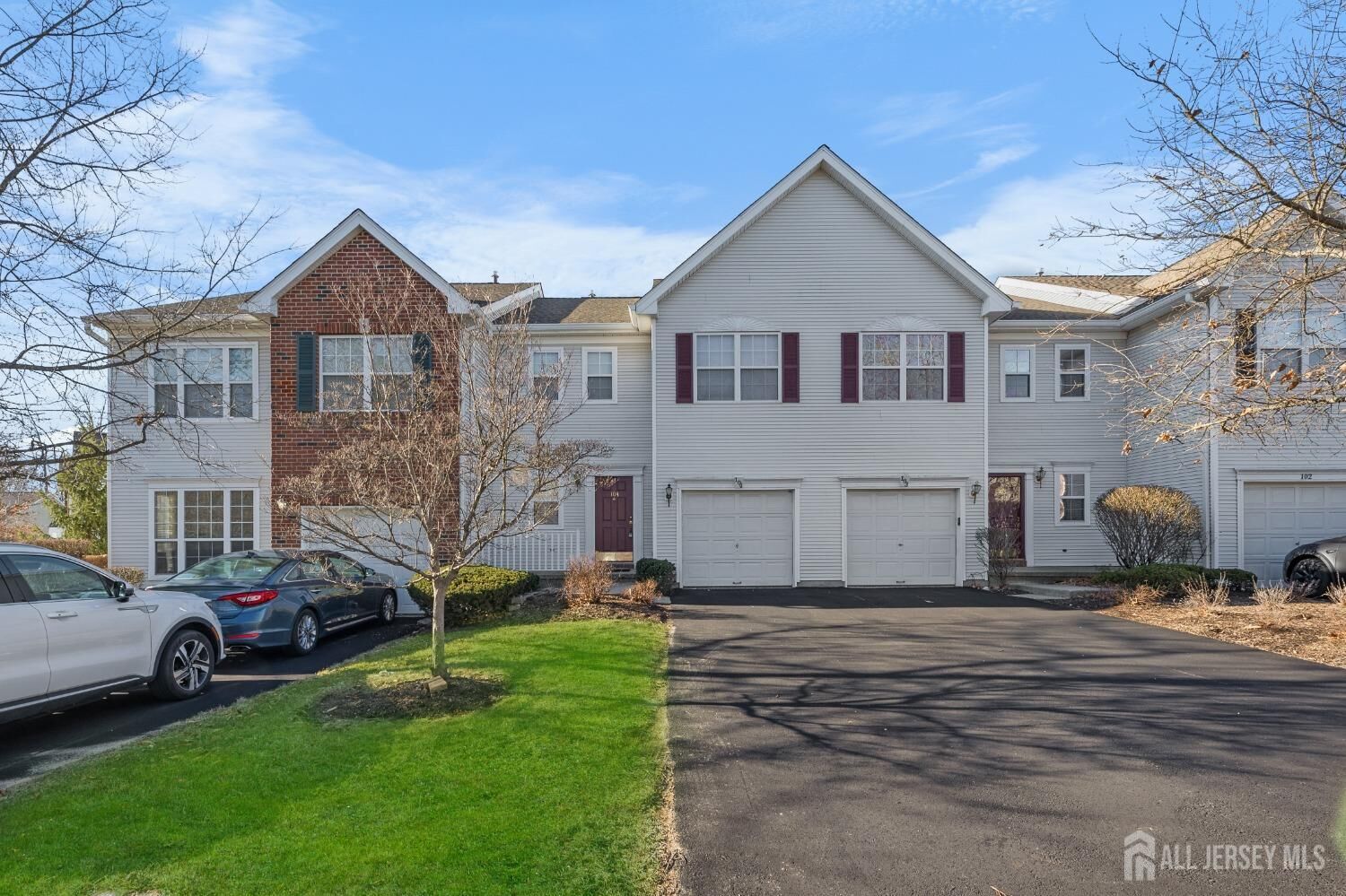 Property Photo: 104 Canterbury Way NJ 08540