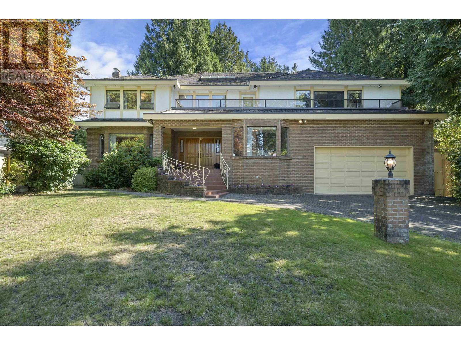 Property Photo: 6668 Selkirk Street BC V6P 4G8