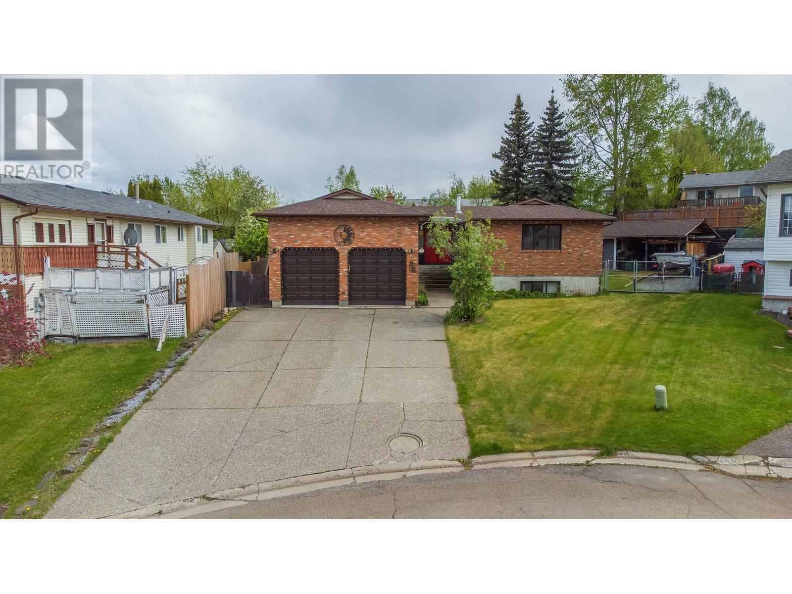 Property Photo:  2881 Calhoun Place  BC V2N 5J5 