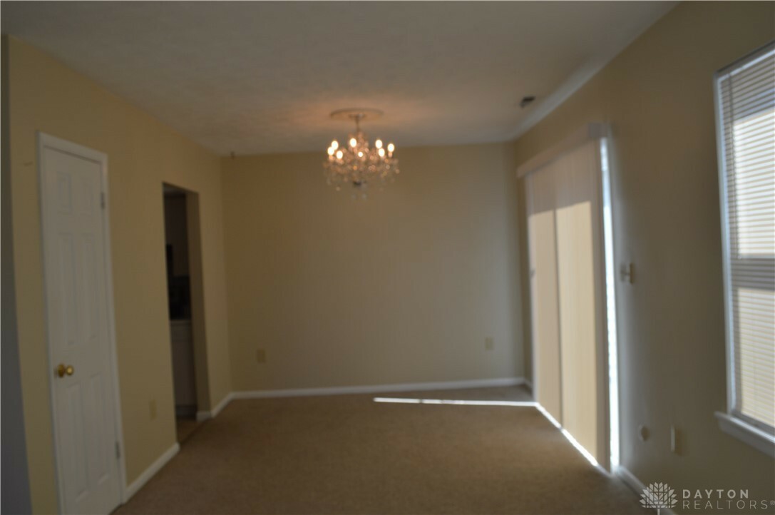 Property Photo:  1219 Robbins Run Court  OH 45458 