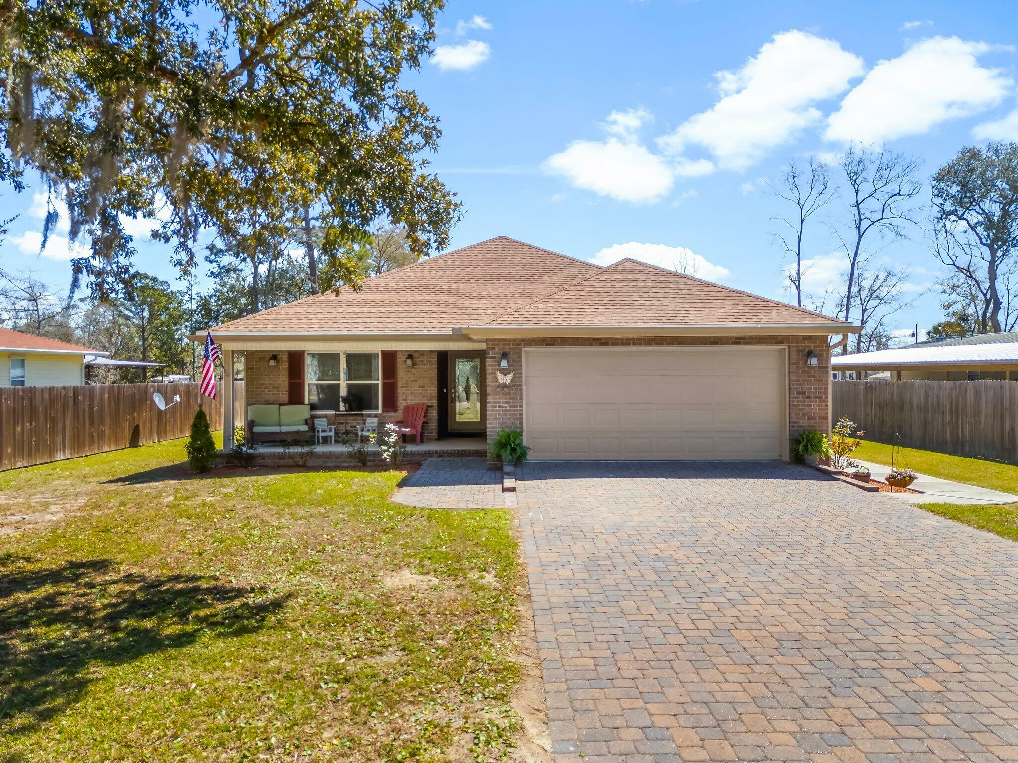 Property Photo:  340 Palmetto Avenue  FL 32439 