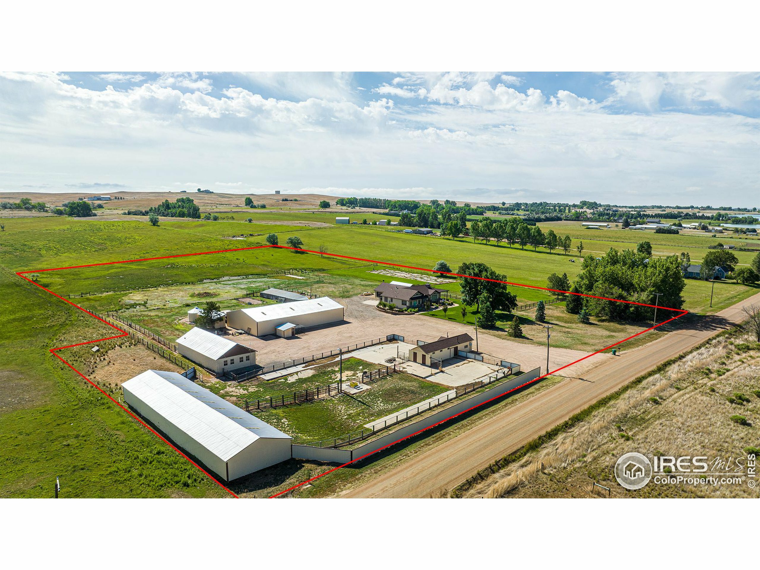 Property Photo: 5124 N County Road 3 CO 80524