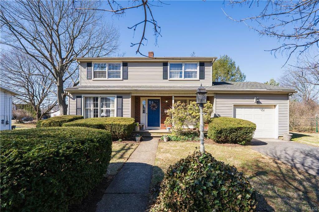164 Pickford Avenue  Phillipsburg PA 08865 photo