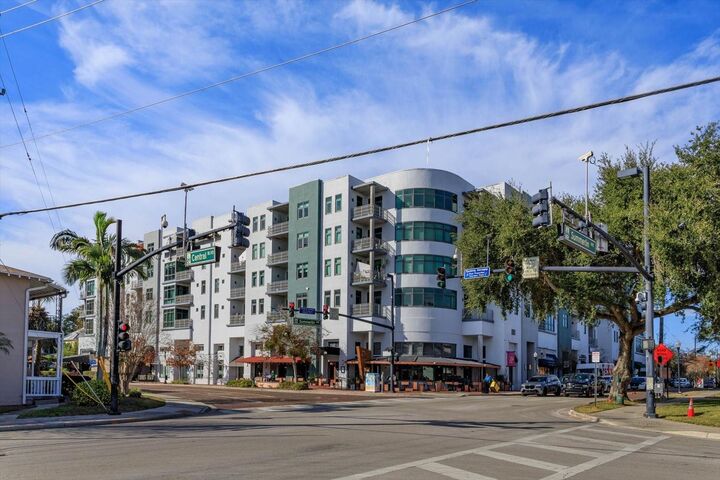 10 N Summerlin Avenue 55  Orlando FL 32801 photo