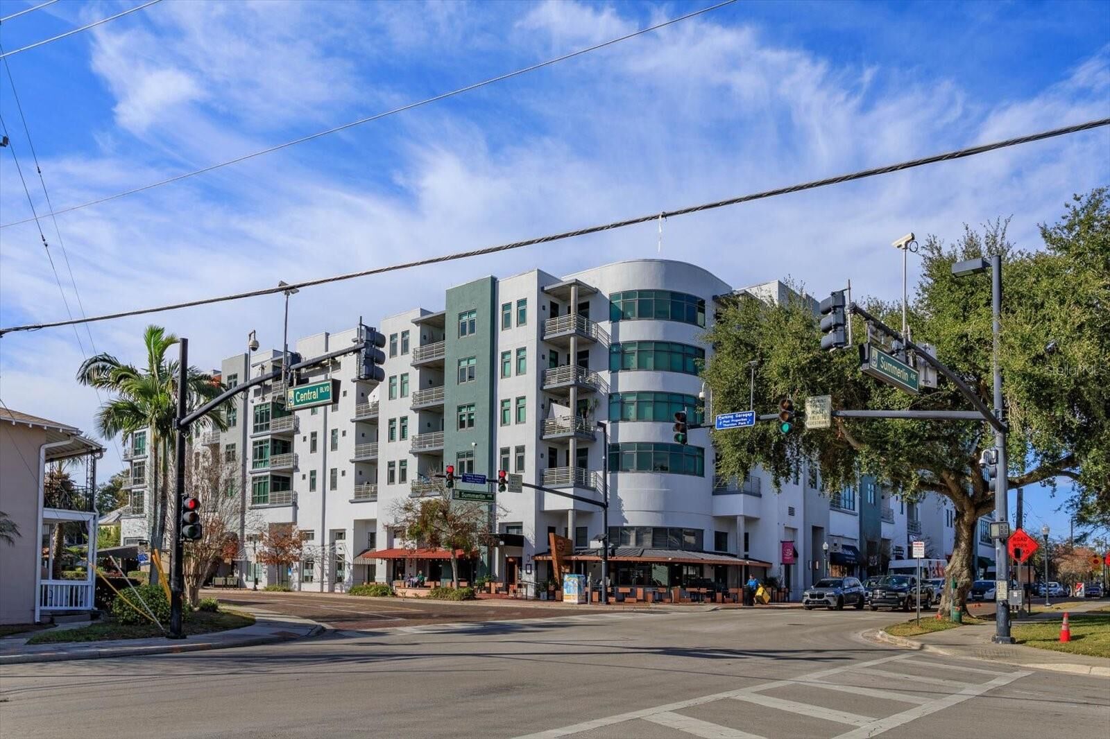 Property Photo: 10 N Summerlin Avenue 55 FL 32801