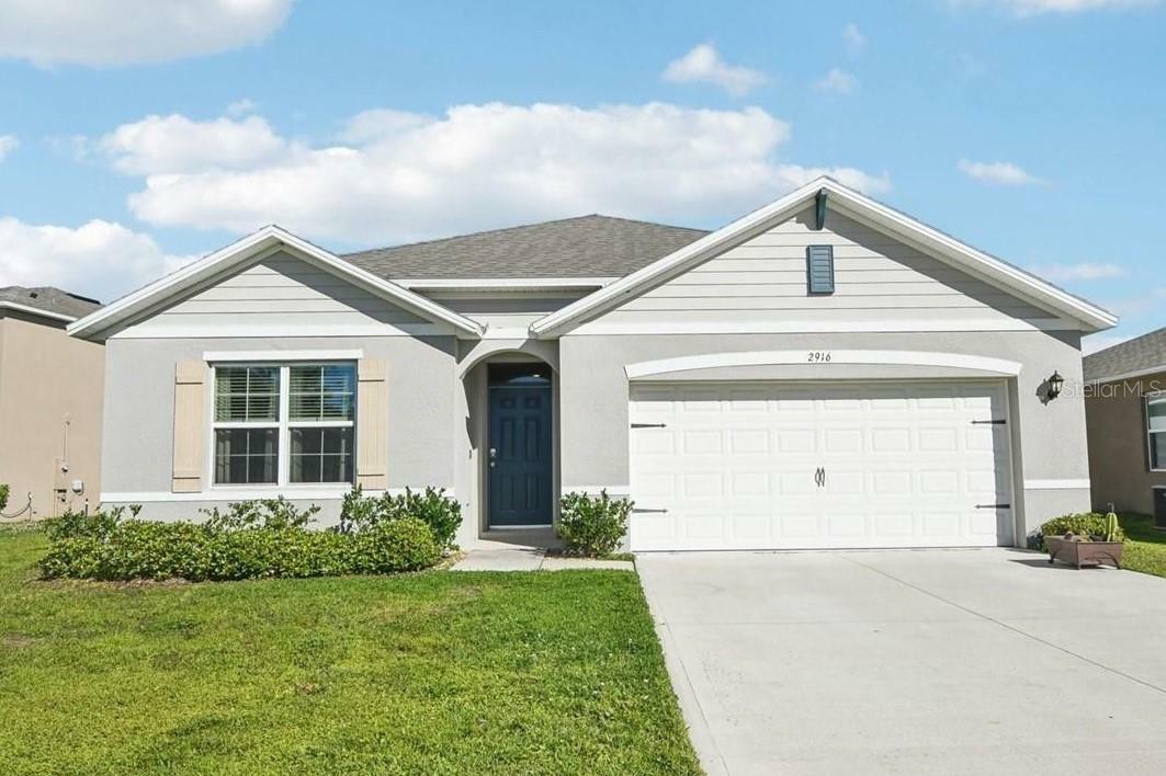 Property Photo: 2916 Canary Lane FL 32778