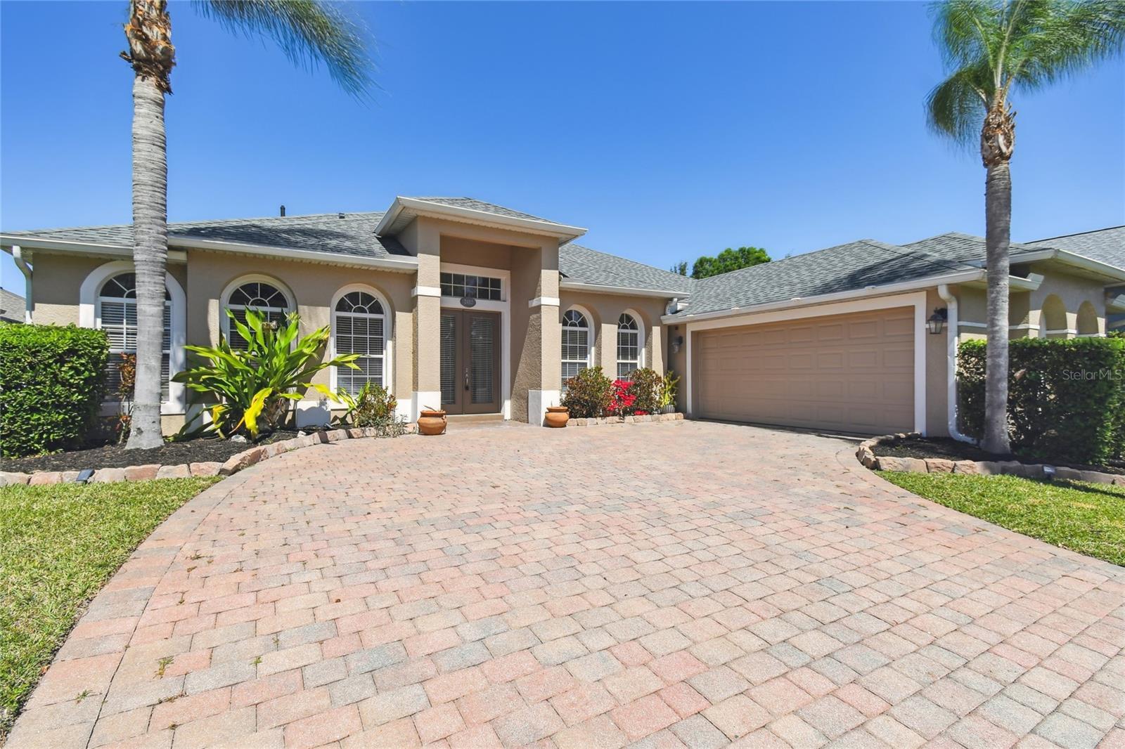 Property Photo: 2480 Northumbria Drive FL 32771