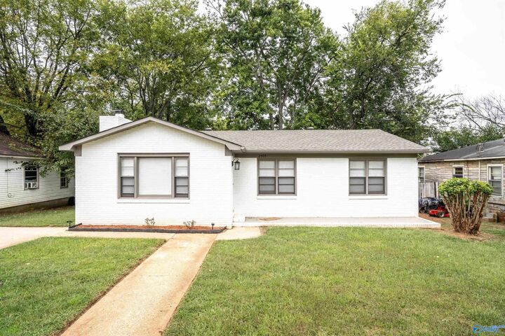 2505 Virginia Blvd NW  Huntsville AL 35811 photo