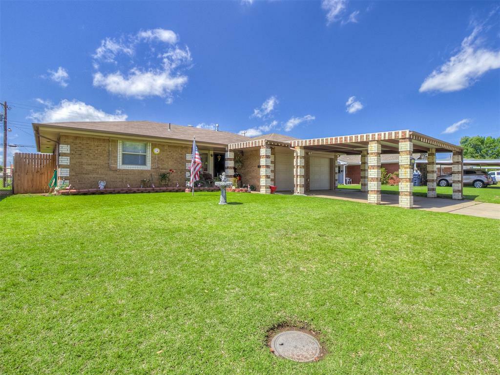 Property Photo: 2612 SW 71st Street OK 73159