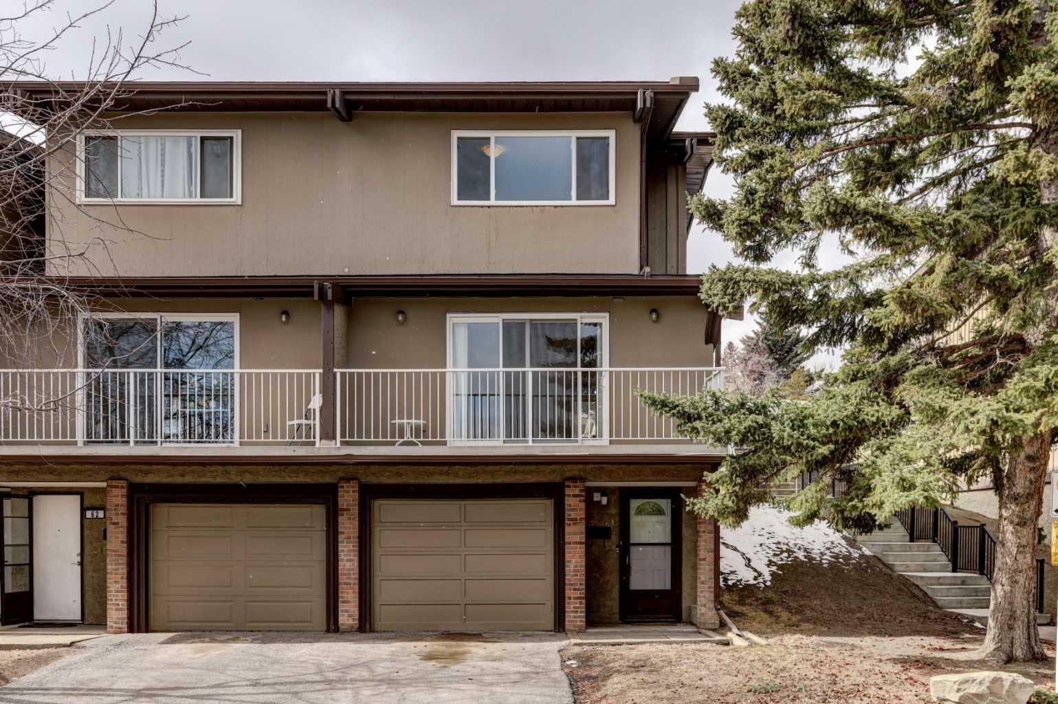 Property Photo: 1055 72 Avenue NW 61 AB T2K 5S4