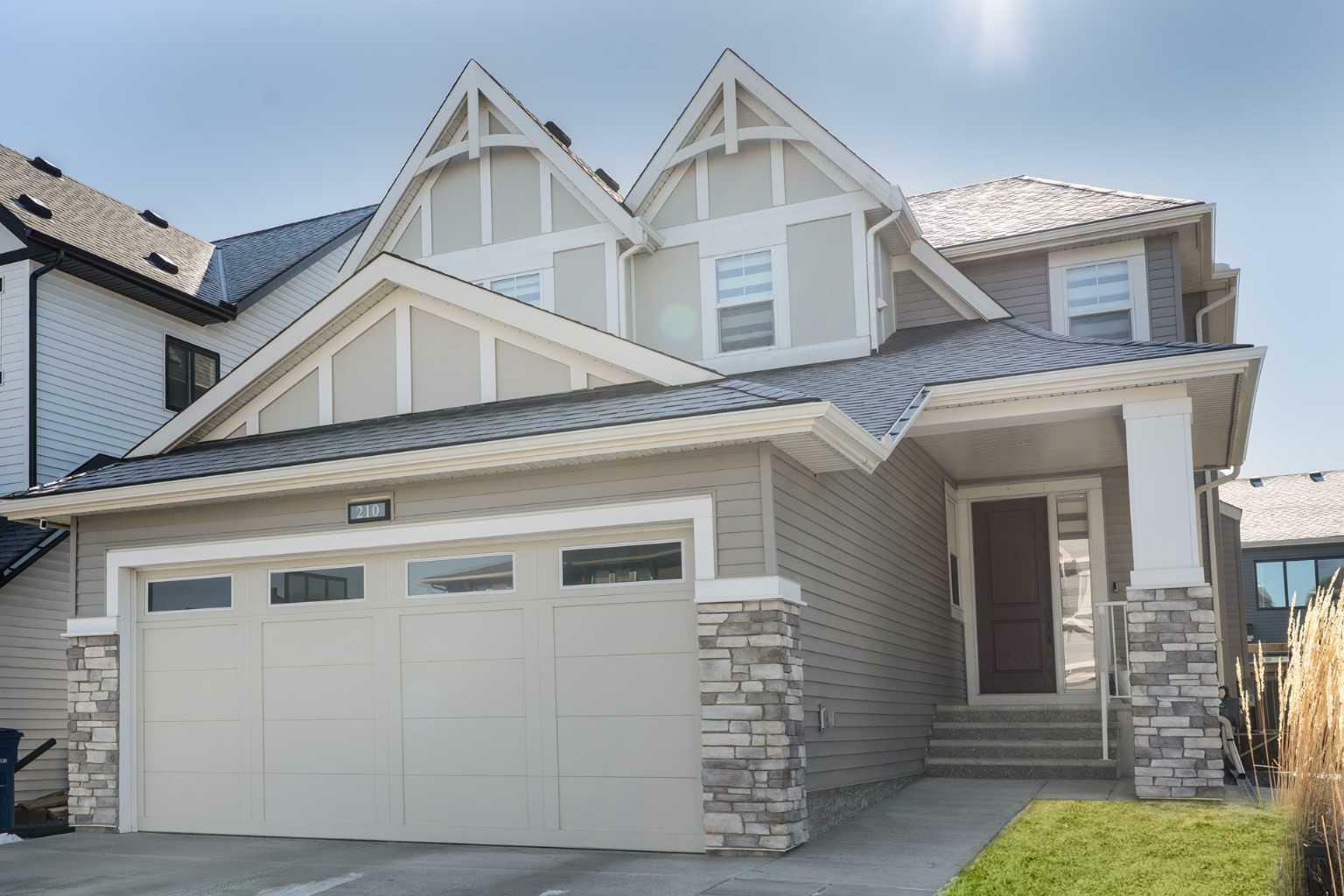 Photo de la propriété: 210 Coopersfield Way SW AB T4B 4K7