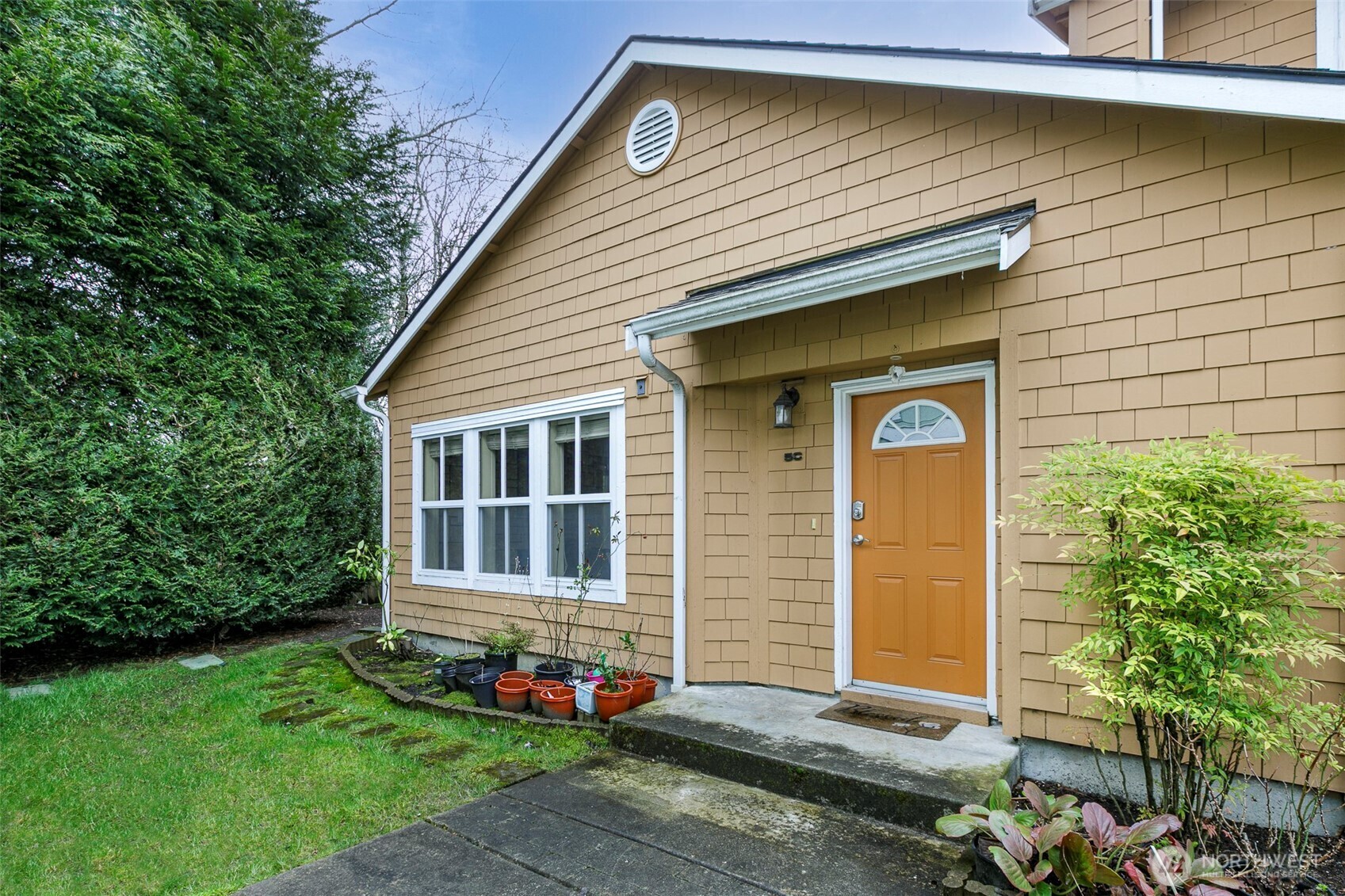 Property Photo: 11023 7th Pl W 5C WA 98204