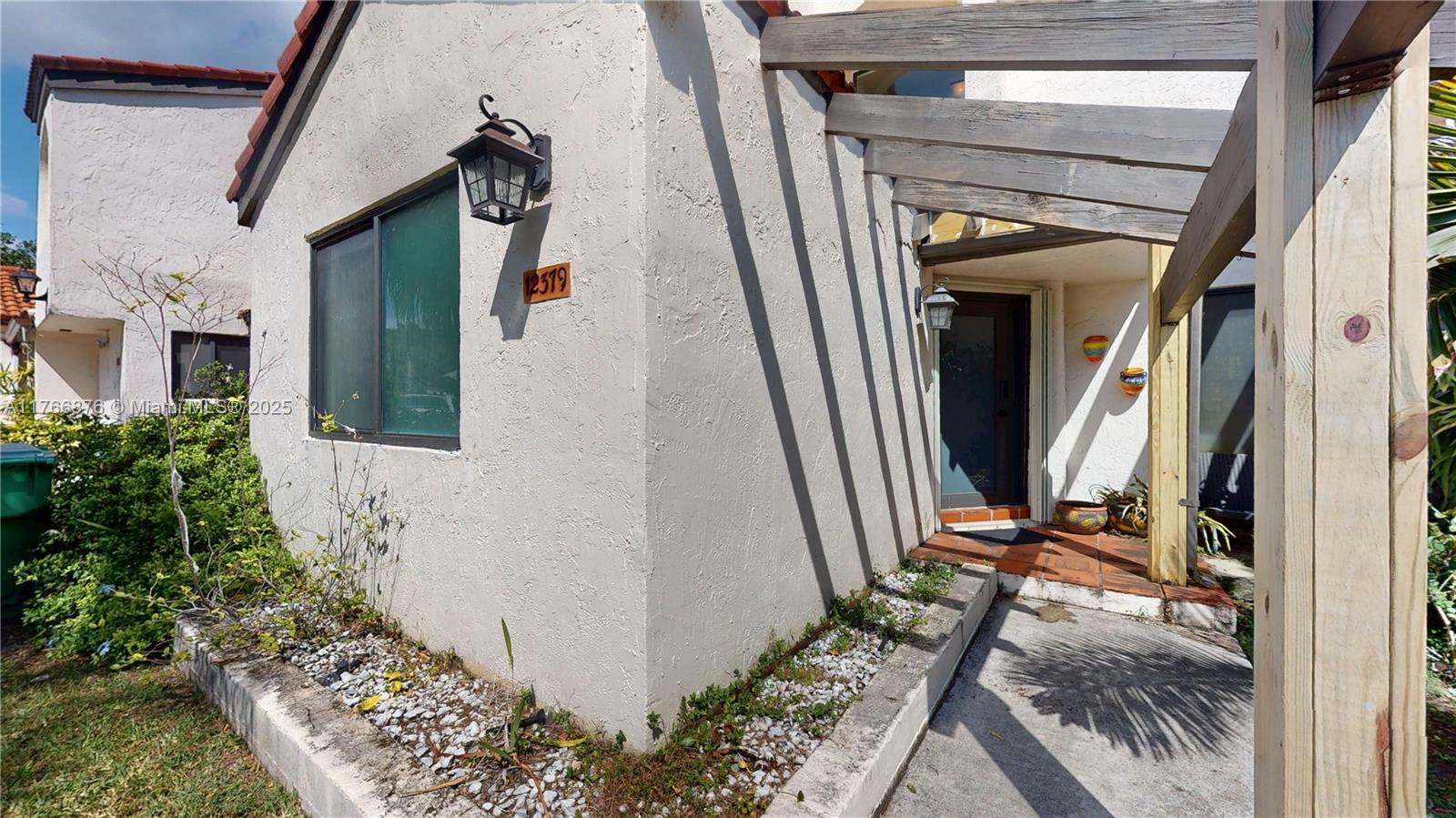 12379 SW 94 Terrace  Miami FL 33186 photo