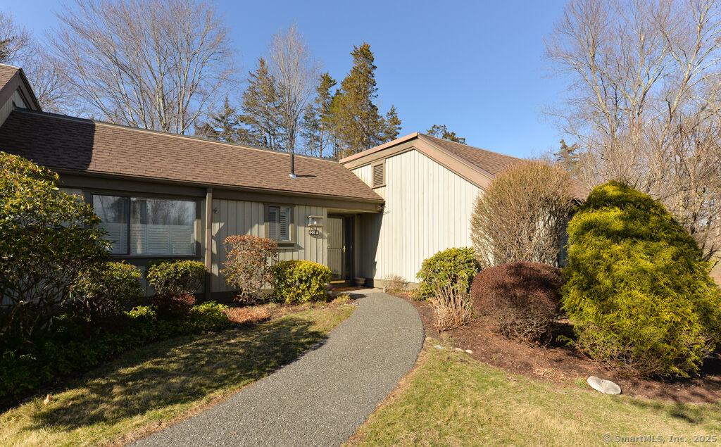 Property Photo: 546 Heritage Village B CT 06488