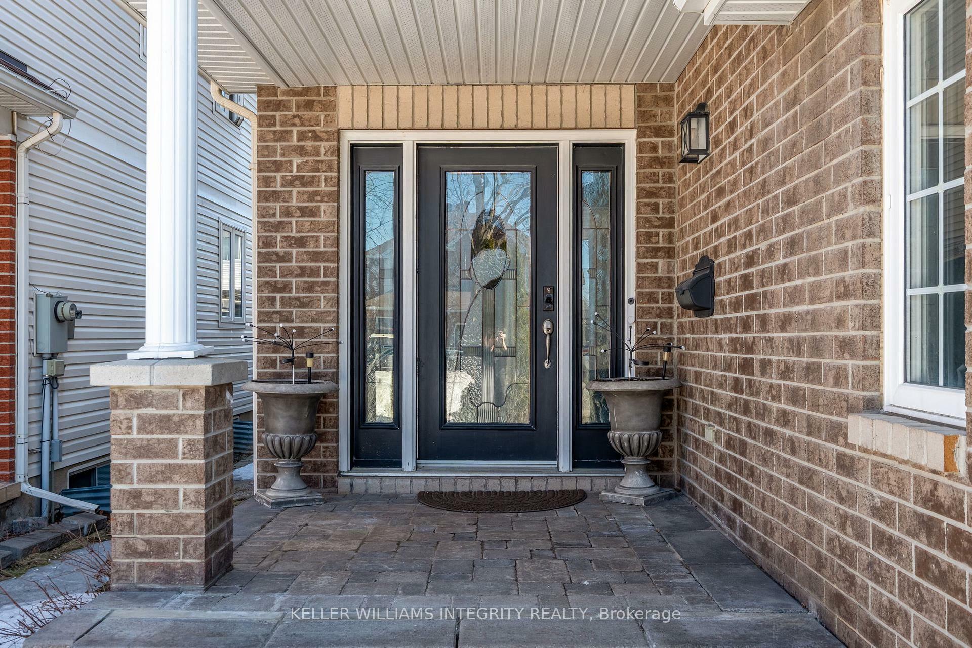 405 Beatrice Drive  Barrhaven ON K2J 4W9 photo