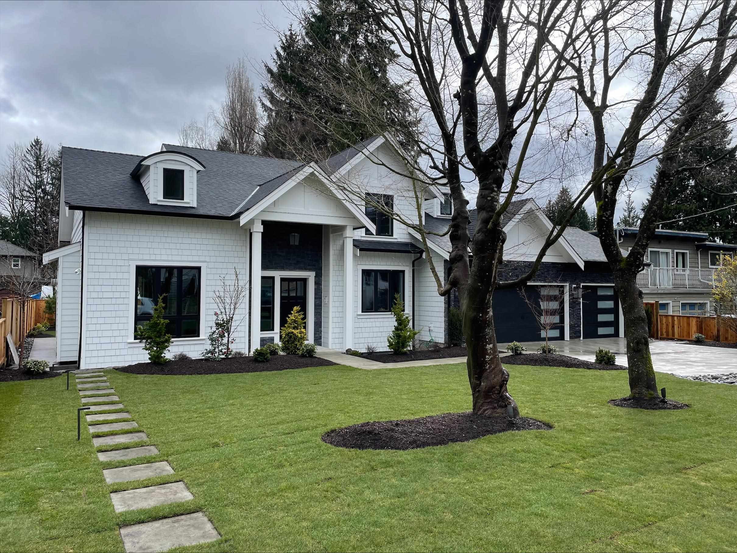 Property Photo: 2882 Crestlynn Drive BC V7J 2S4
