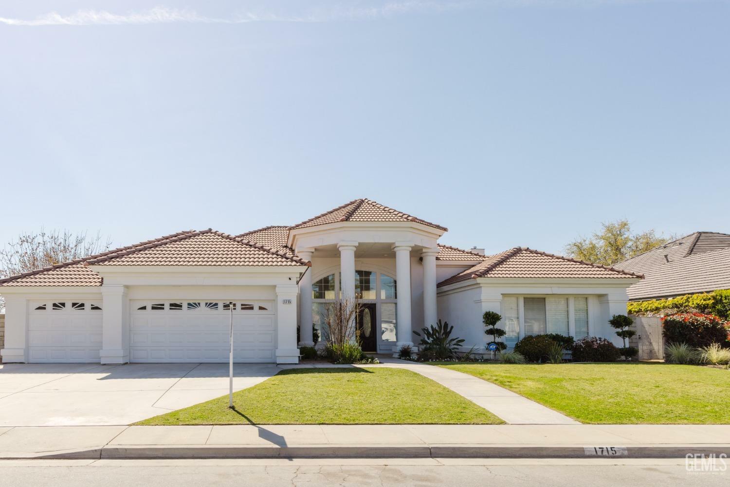 1715 Norwich Way  Bakersfield CA 93311 photo