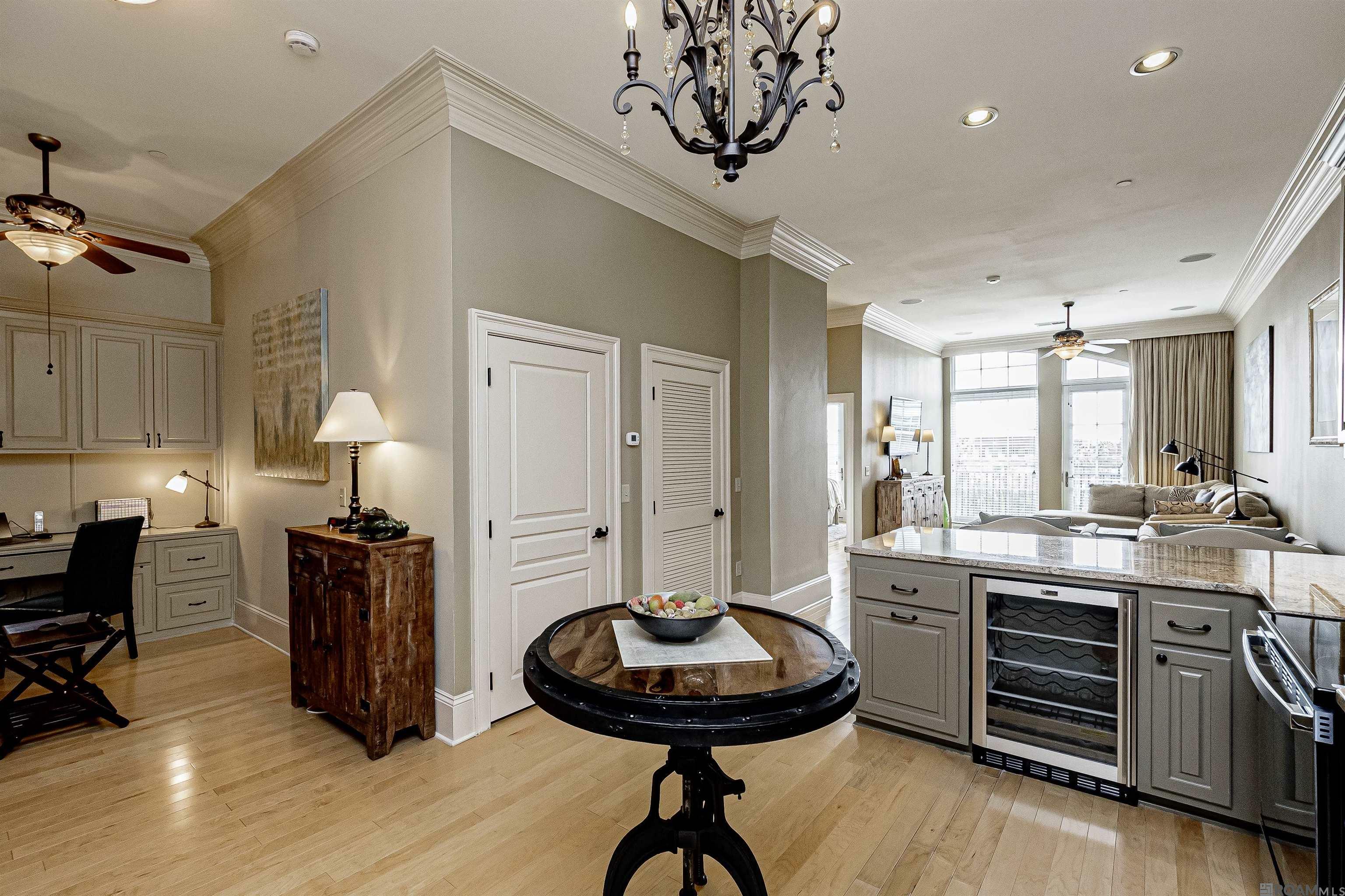 Property Photo: 7707 Bluebonnet Blvd #416 LA 70810