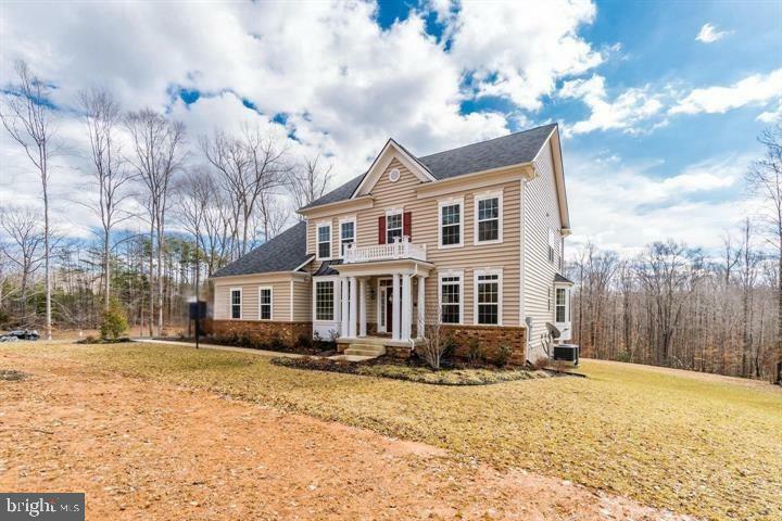 Property Photo: 20 Glenbogle Lane VA 22556