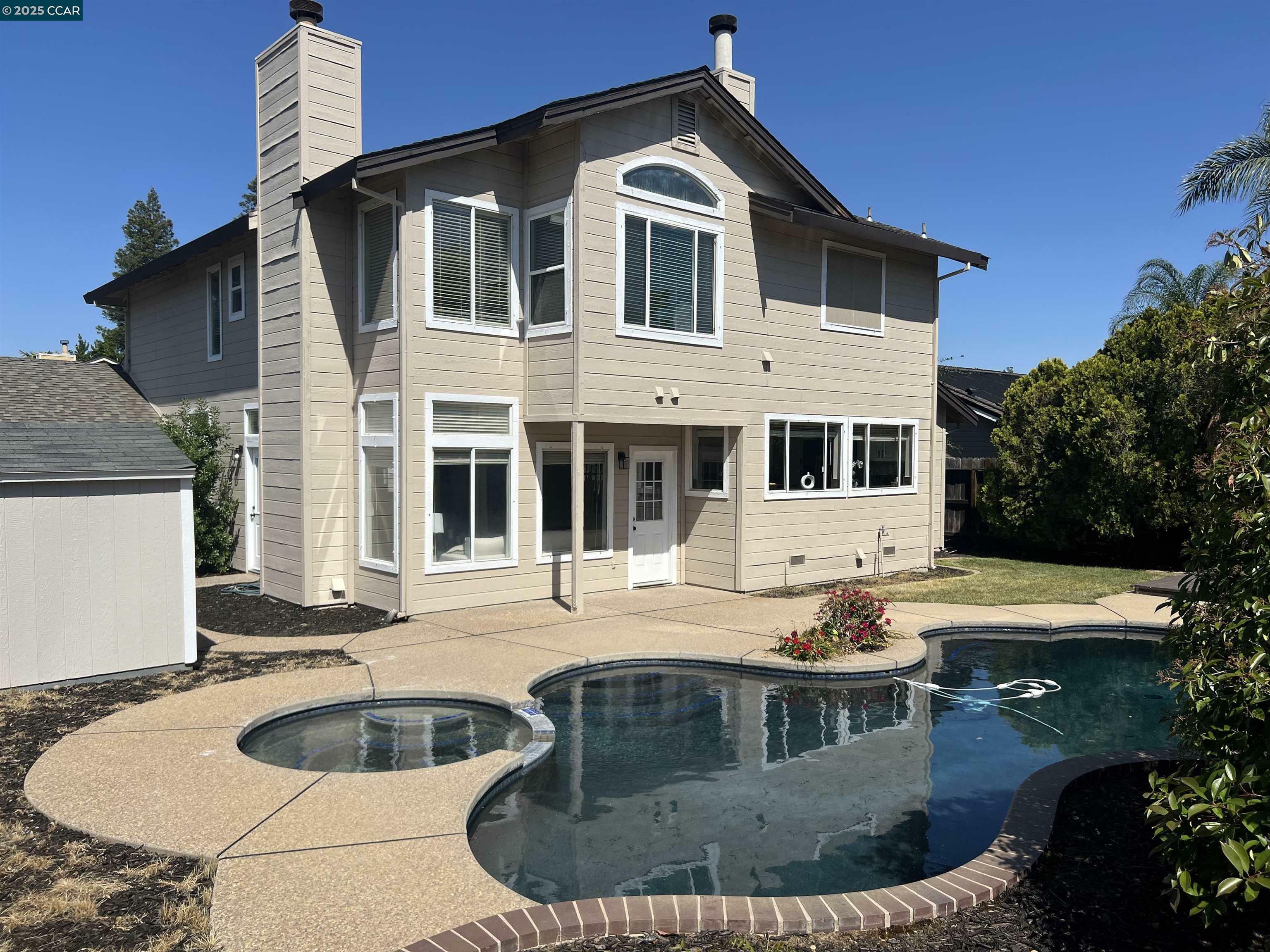 Property Photo: 9218 Decorah Way CA 95624