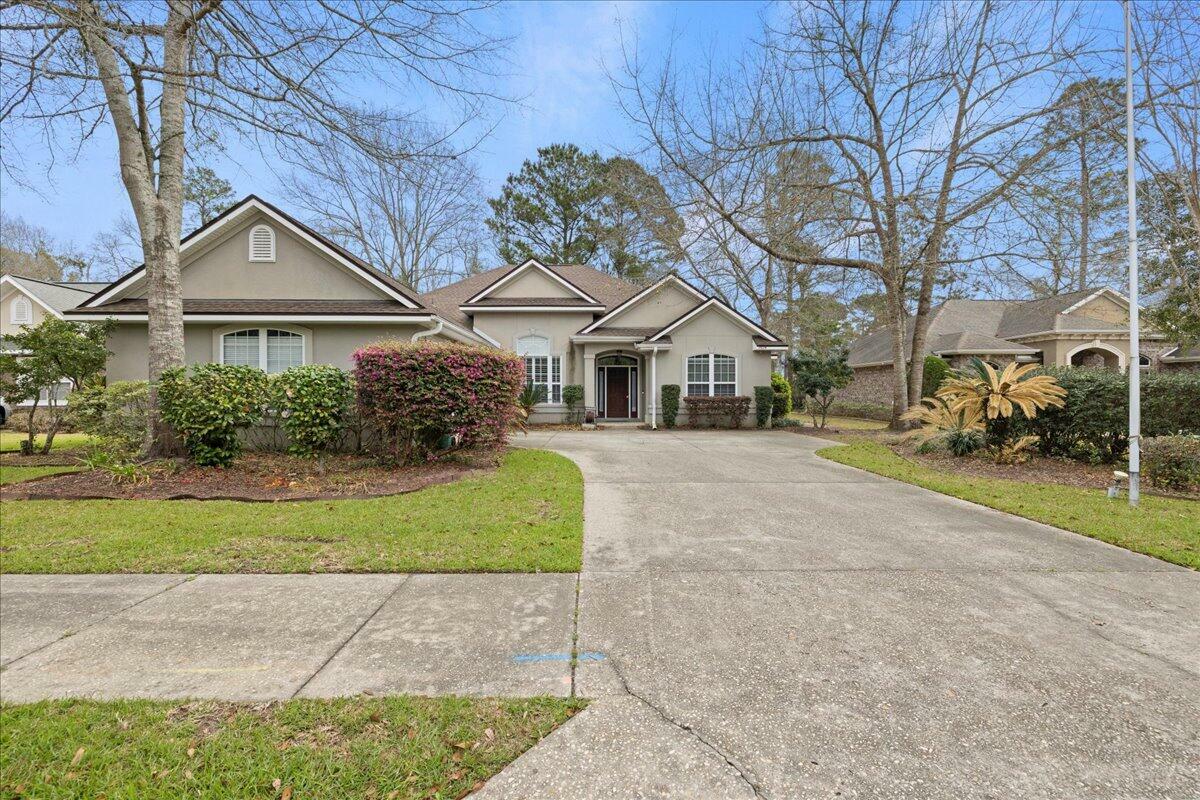 Property Photo: 2824 Pear Orchard Boulevard FL 32539