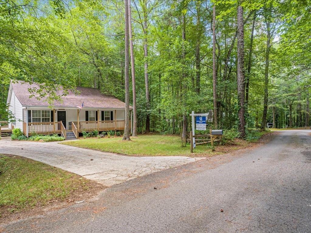 Property Photo: 98 Brenda Circle GA 30153