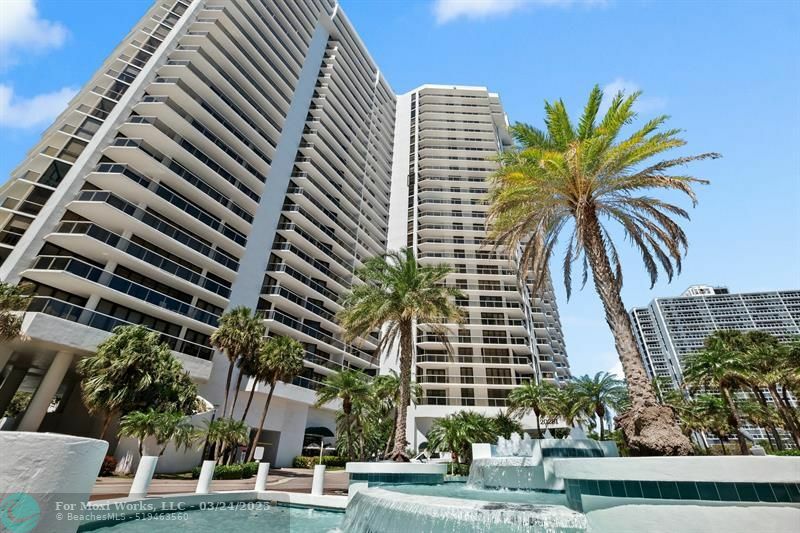 Property Photo: 20281 E Country Club Dr 704 FL 33180
