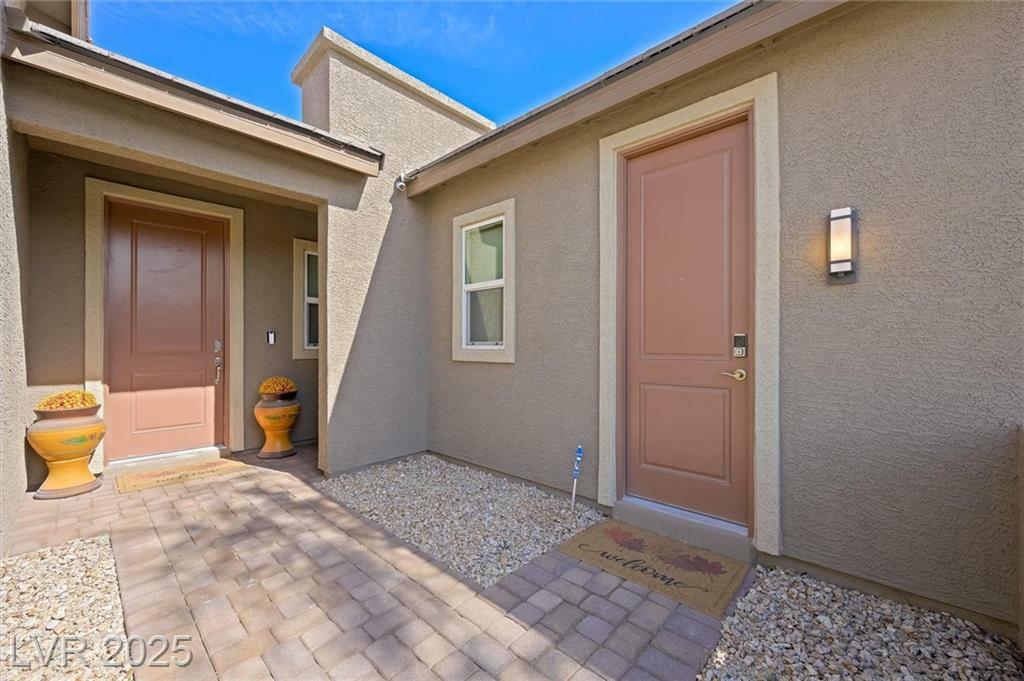 Property Photo: 6602 Windy Palm Street NV 89086