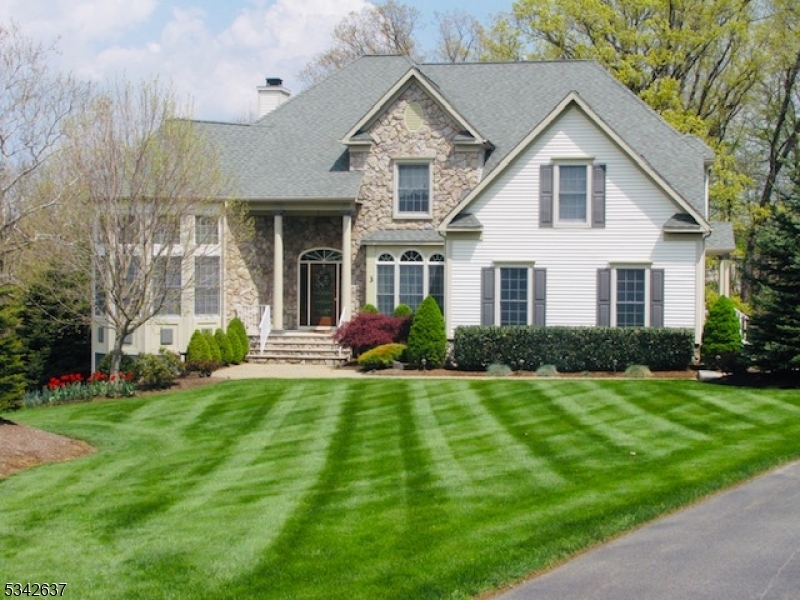 3 Shannon Mountain Ln  Washington Twp. NJ 07853 photo