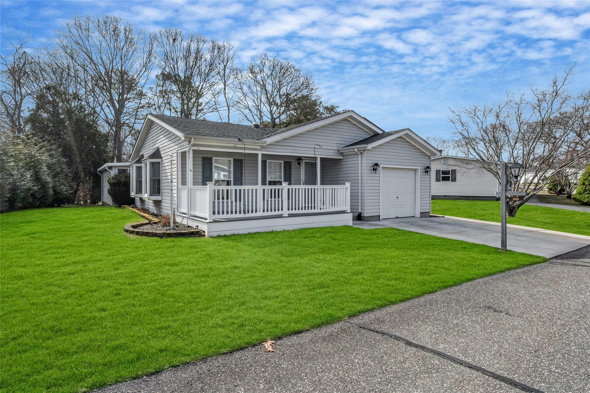 1407 Middle Road 88  Calverton NY 11933 photo