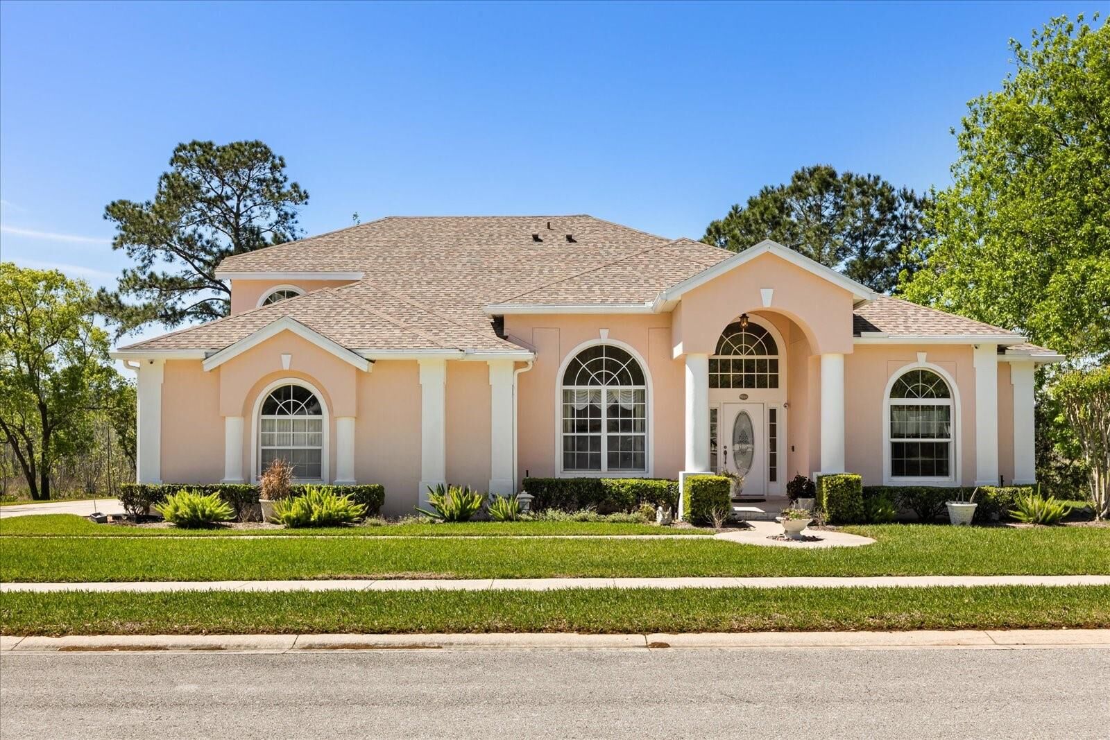 Property Photo:  6651 Sylvan Woods Drive  FL 32771 