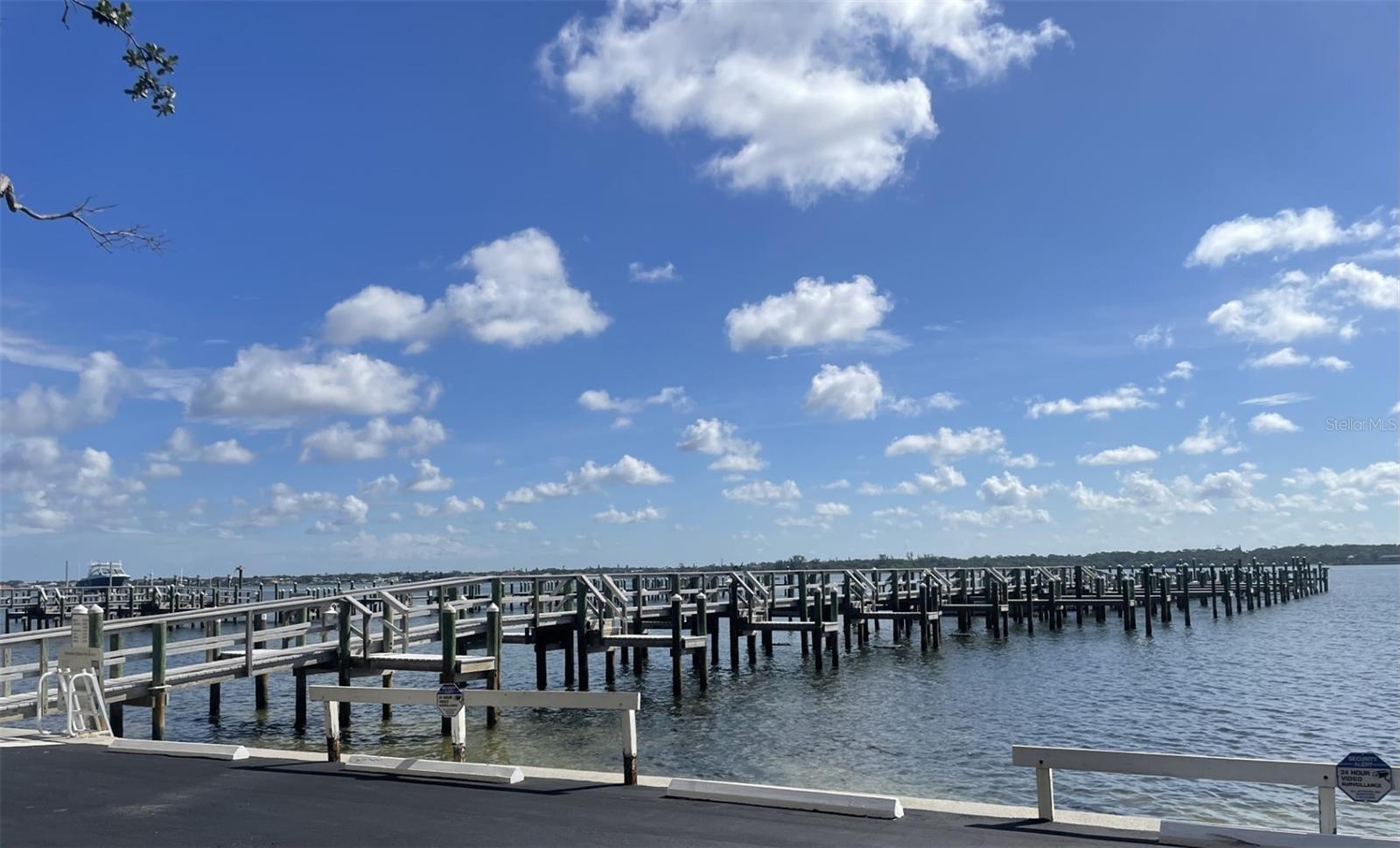 Property Photo:  8625 Midnight Pass Road 305B  FL 34242 