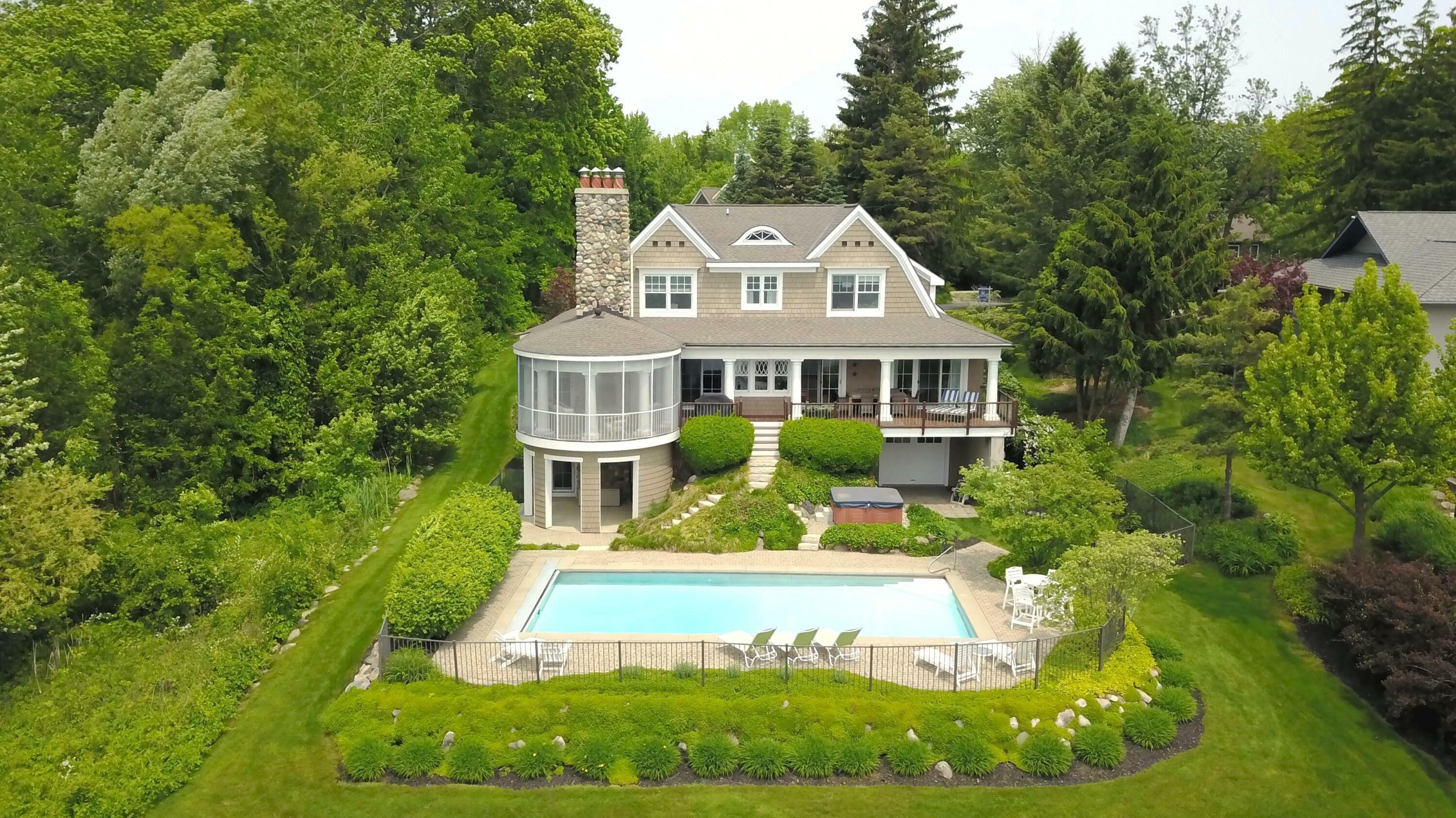 Property Photo: 2634 Reeds Lake Court SE MI 49506