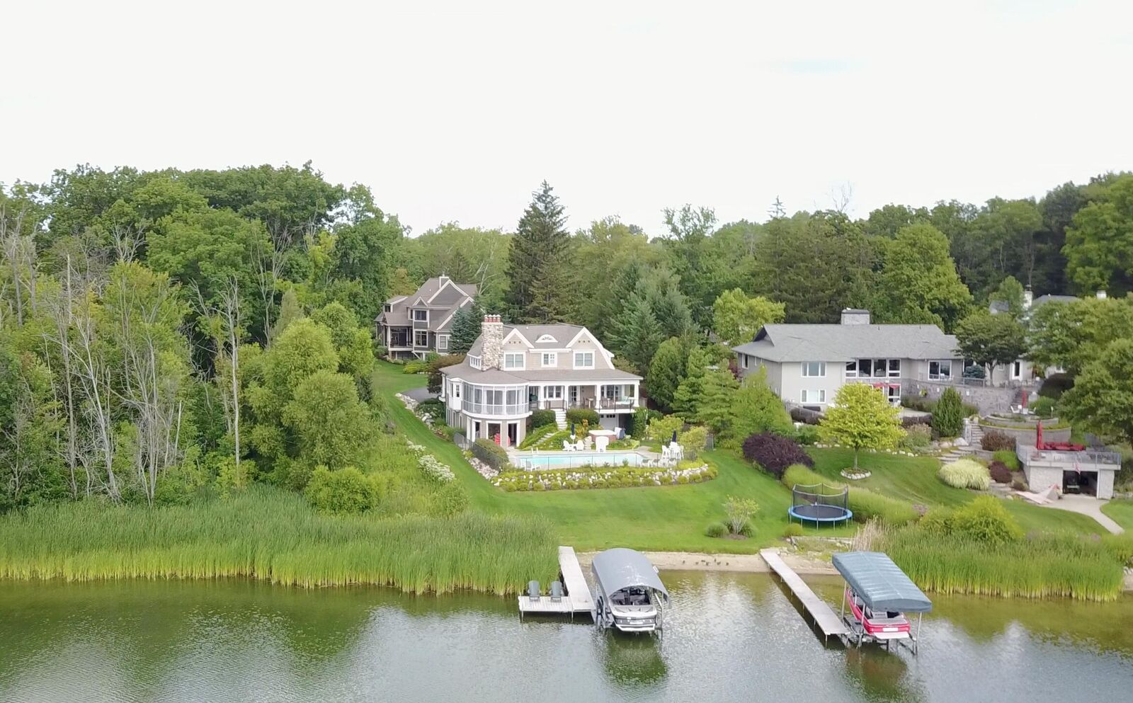 Property Photo: 2634 Reeds Lake Court SE MI 49506