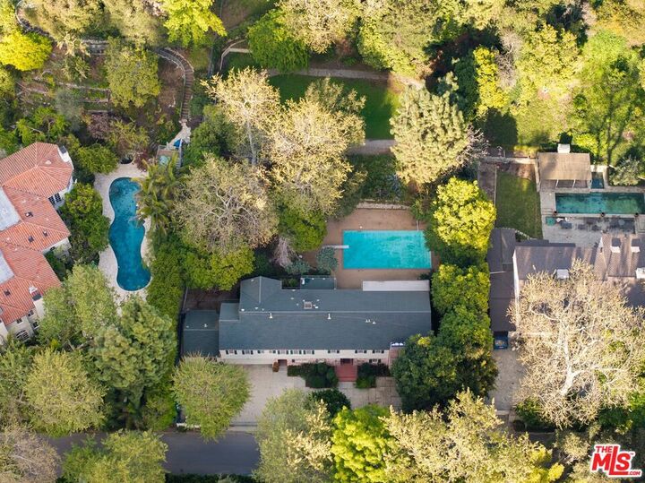 Property Photo:  1150 Stone Canyon Road  CA 90077 