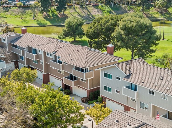 Property Photo: 15 Tiburon Court CA 90266