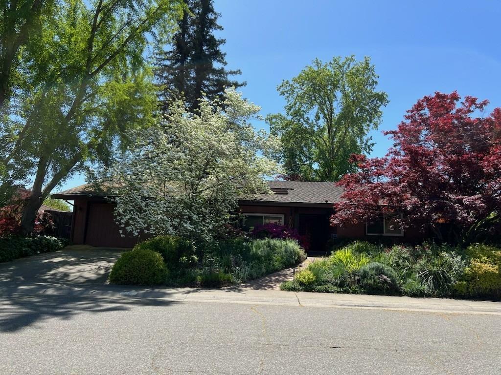 Property Photo: 9730 Mira Del Rio Drive CA 95827
