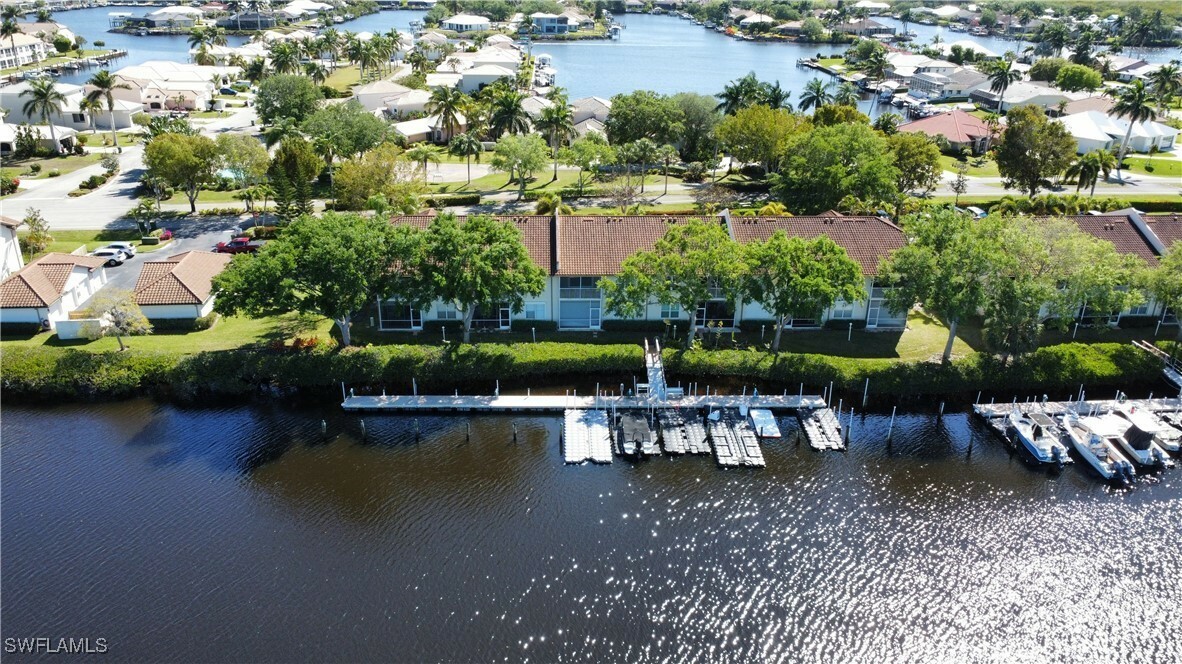 242 Newport Drive 509  Naples FL 34114 photo