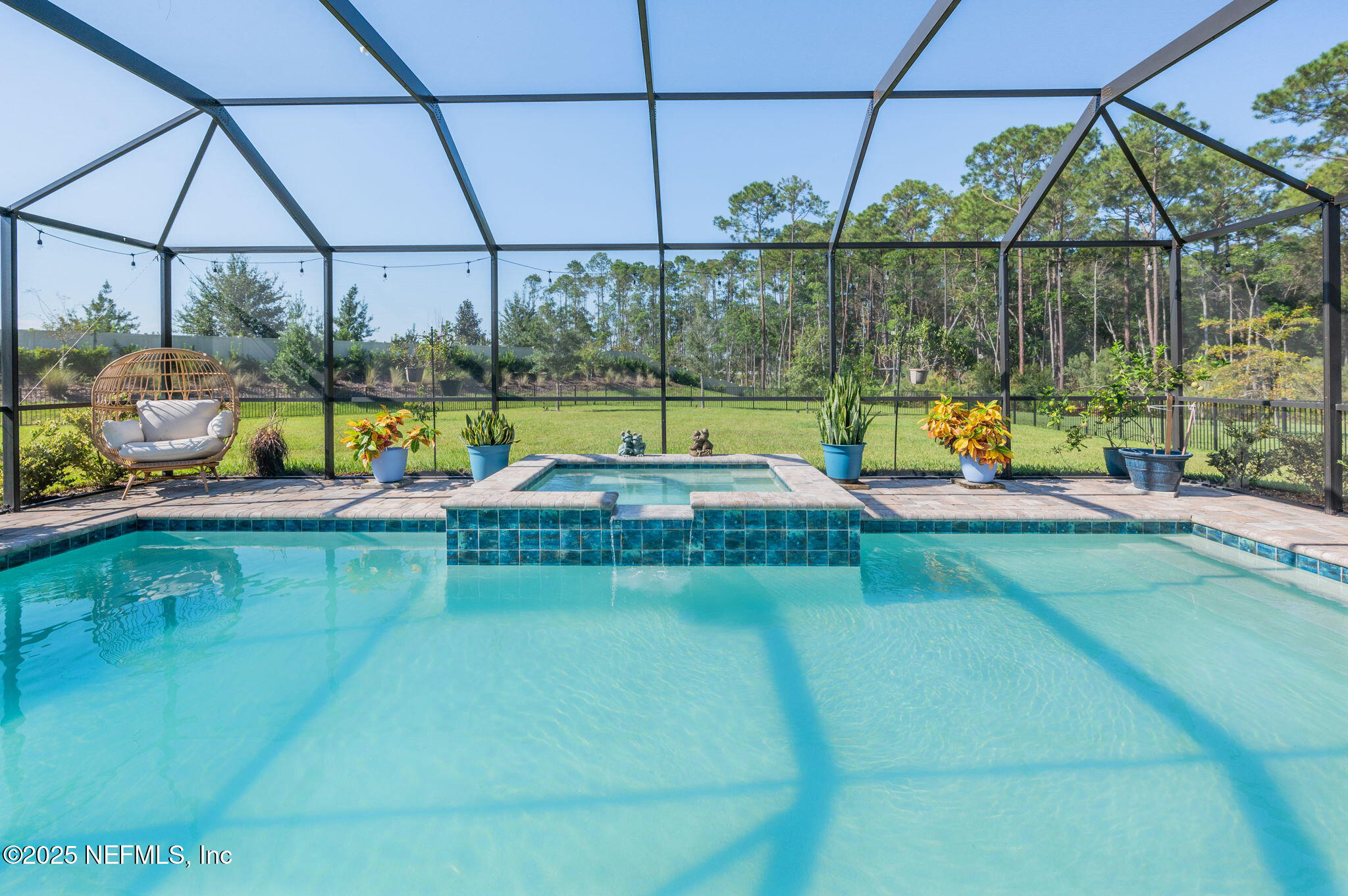 Property Photo: 11036 Kentworth Way FL 32256