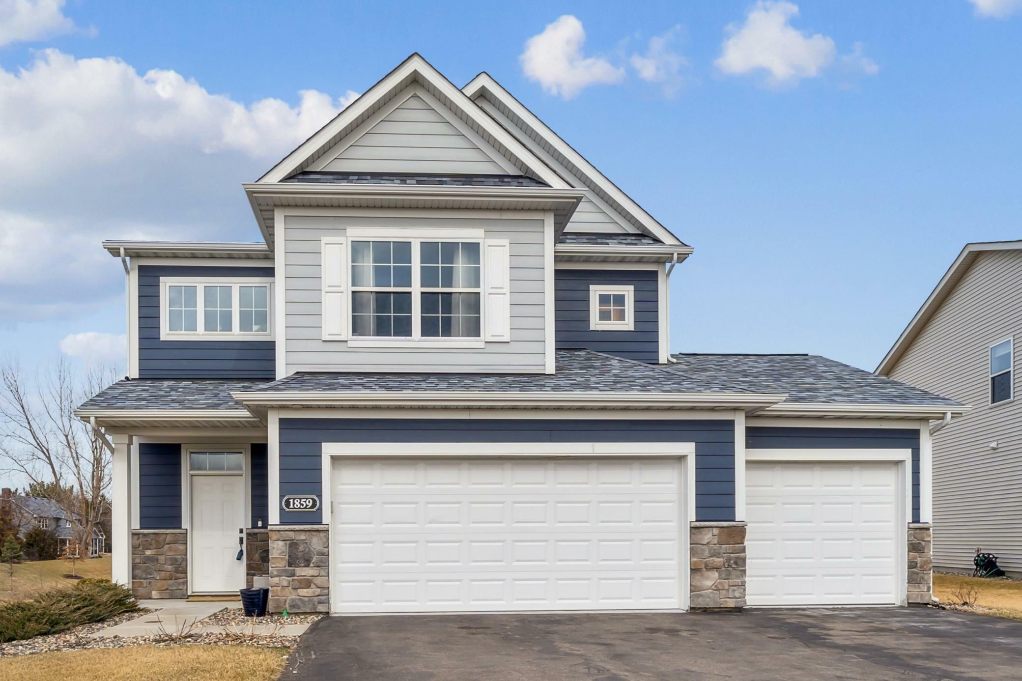 Property Photo: 1859 Hinsdale Circle WI 54016