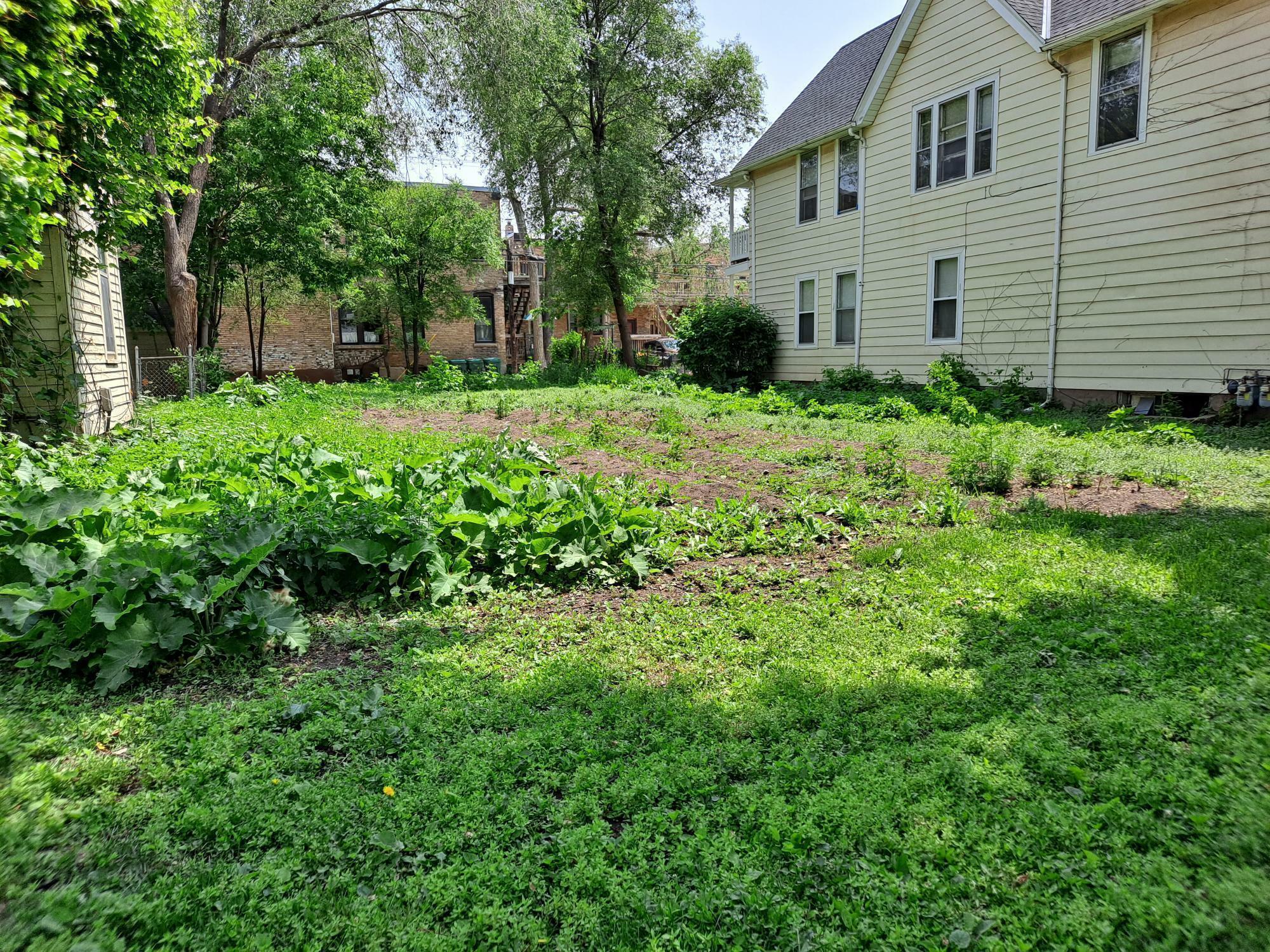 Property Photo:  2505 Aldrich Avenue S  MN 55405 