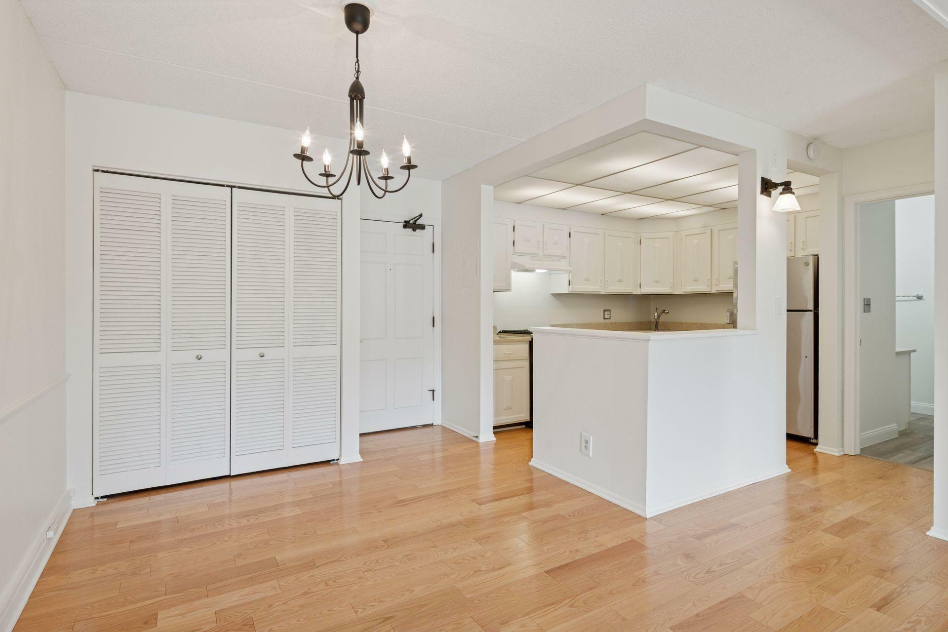 Property Photo: 6710 Vernon Avenue S 206 MN 55436