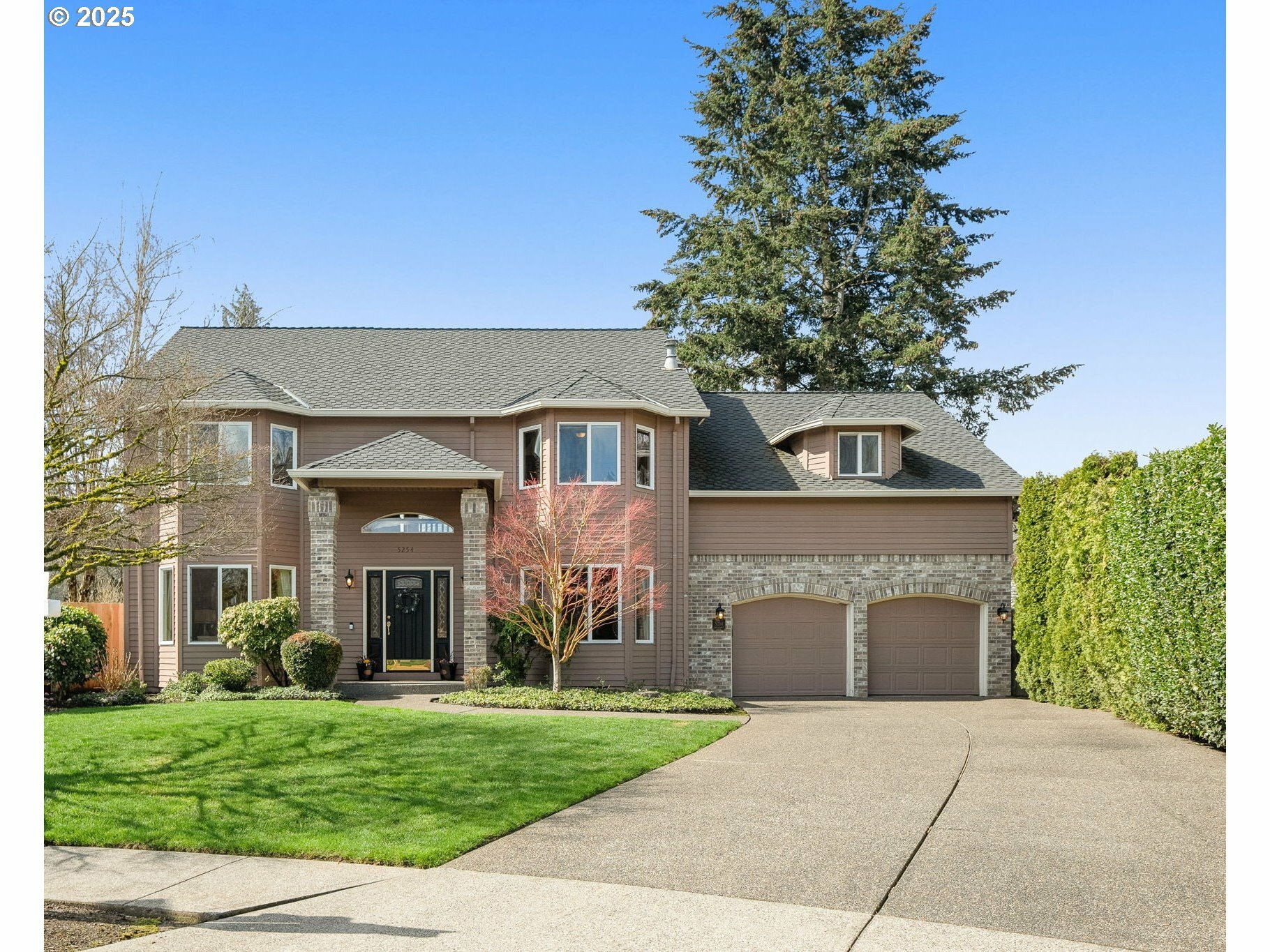Property Photo:  5254 SW Greenwood Pl  OR 97062 