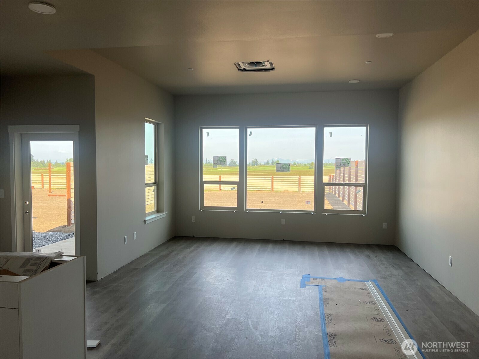 Property Photo: 558 (Lot 3) Northview Street WA 98226