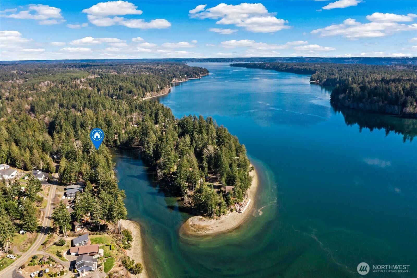 Property Photo: 510 E Madrona Parkway WA 98546