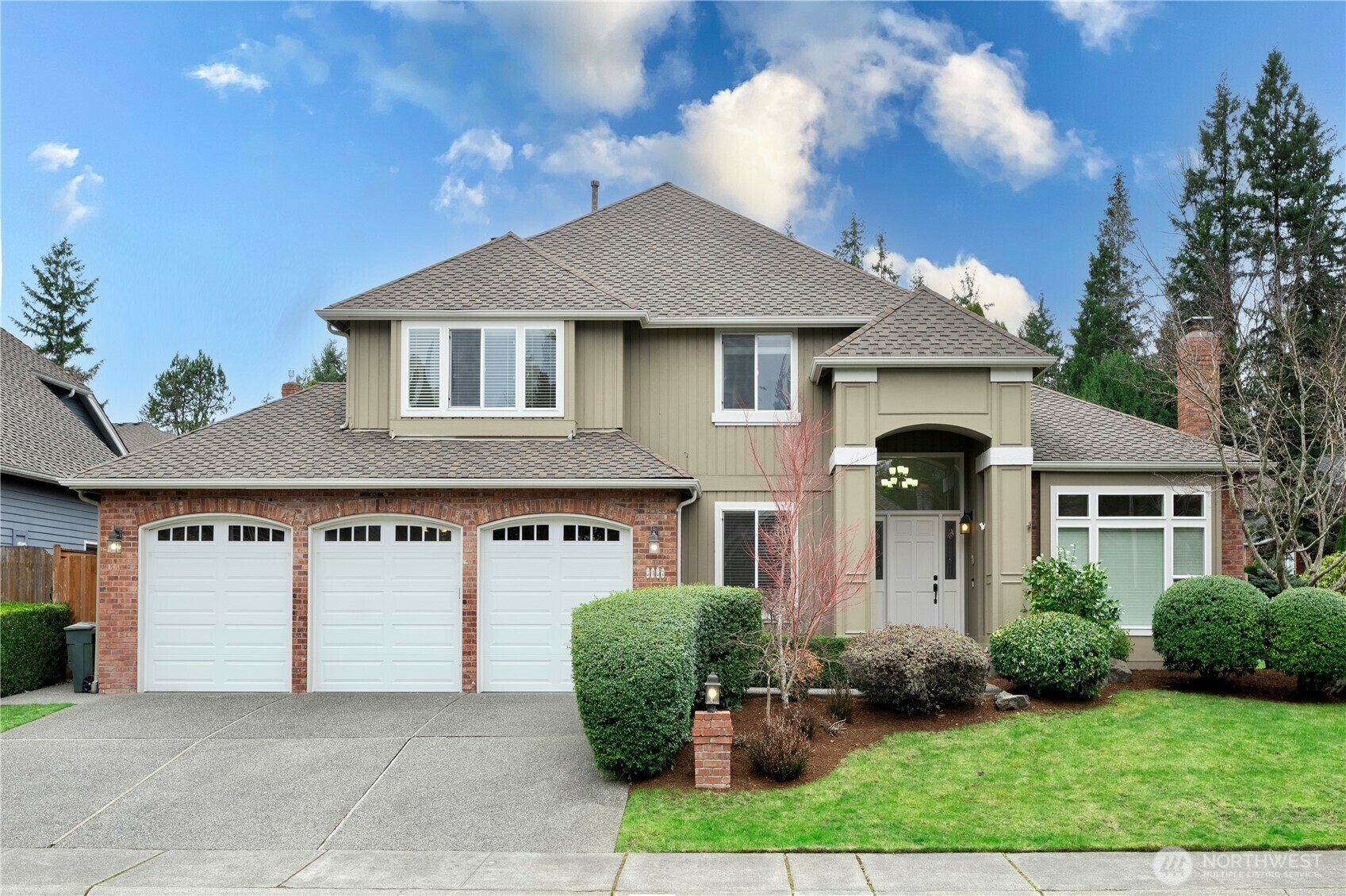 3107  235th Avenue SE  Sammamish WA 98075 photo
