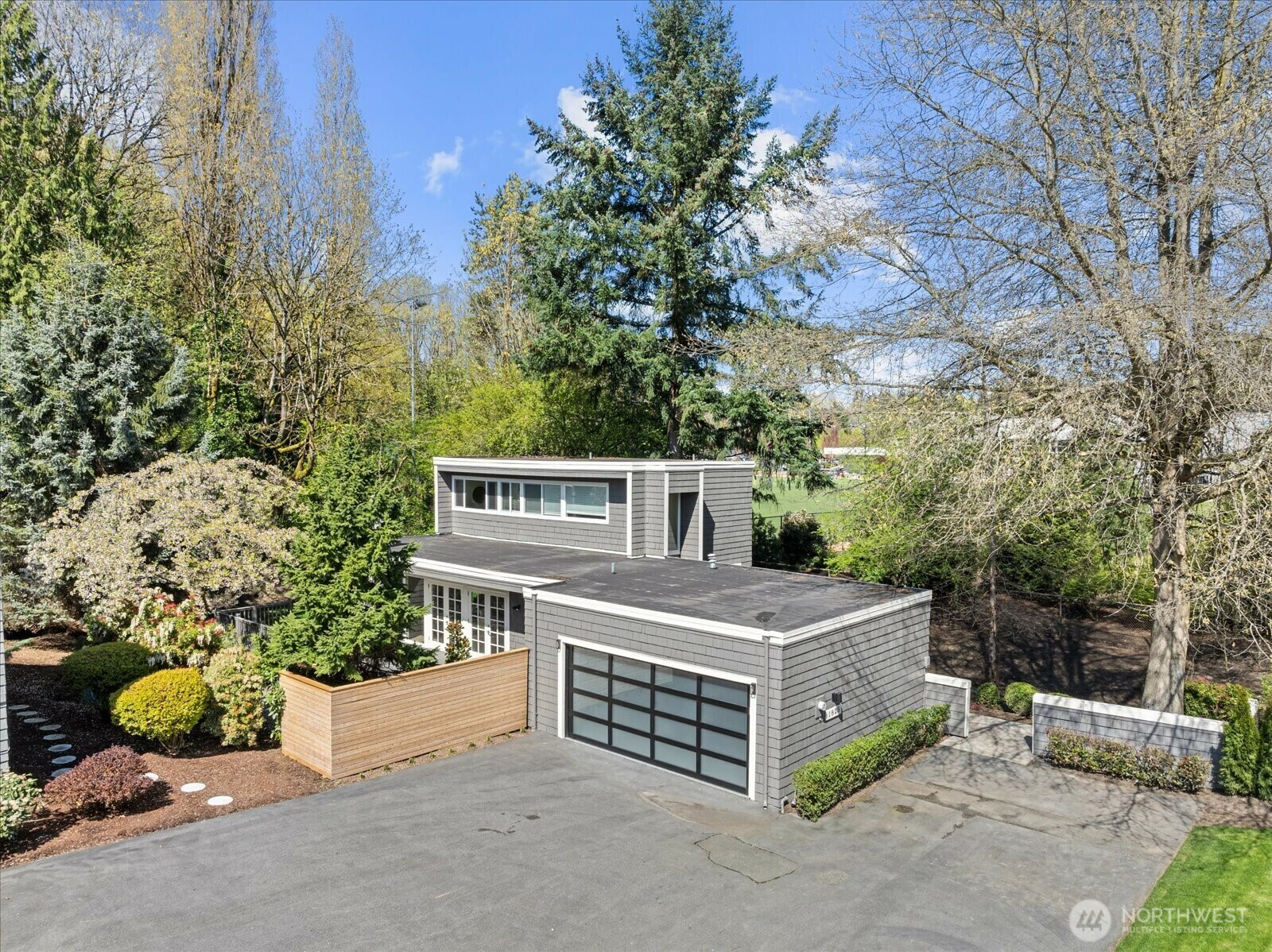 Property Photo: 1825 112th Avenue NE WA 98004