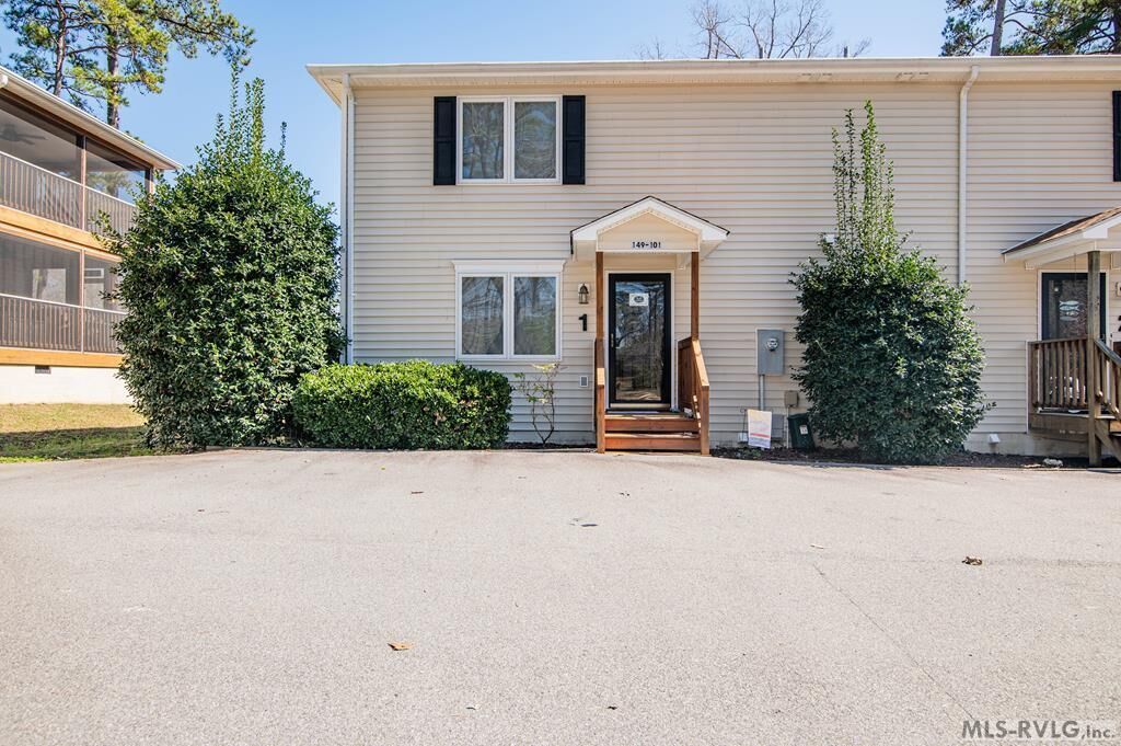 Property Photo: 149 Gaston Pointe Rd. D-101 NC 27850